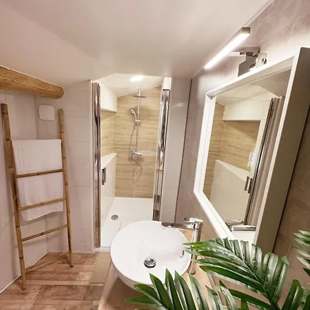 L'ecrin Des Forges Maison Cosy 1 A 6 Voyageurs Nyaraló *